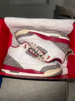 Retro Air Jordan 3 Cardinal Red 4.5 Y
