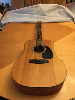 Jasmine S35 Dreadnought Acoustic Guitar. (TRADE???) excellent condition The Dreadnought Jasmine S35 is a great looking dreadnought guitar with a big, 