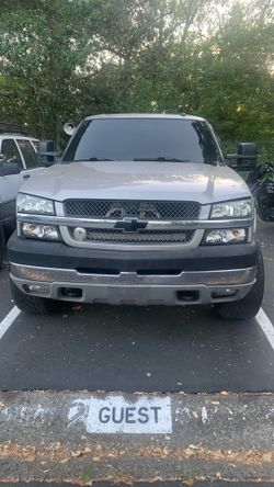 Silverado Hood And Grill