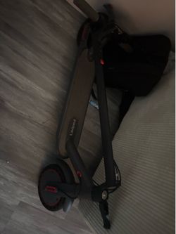 Electric scooter