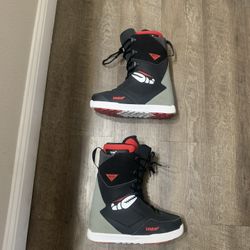 32 Crab Grab Snowboard Boots Size 11.5