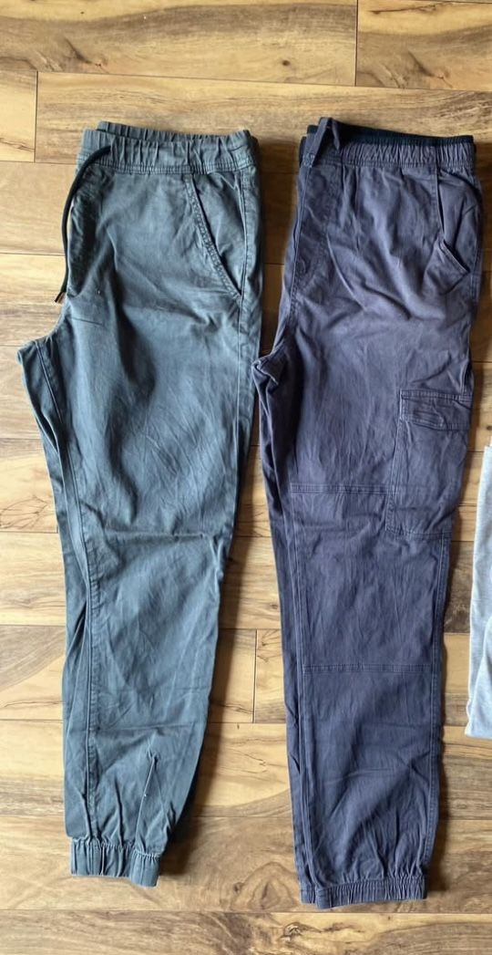 Men’s Jogger pants size L