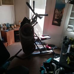 Bowflex M5 Max Trainer