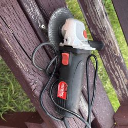 4 1/2” angle grinder with cut off wheel
