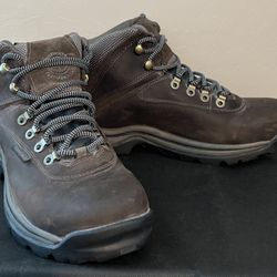 Womens Timberland White Ledge Hiking Boot Size 9