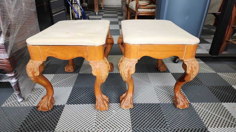 Sitting/foot Stool