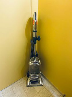 Shark Vacuum Cleaner