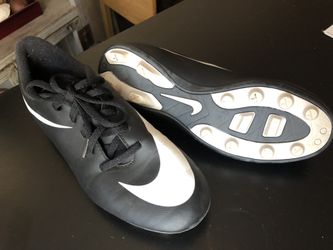 Nike’s Soccer Shoes 5Youth