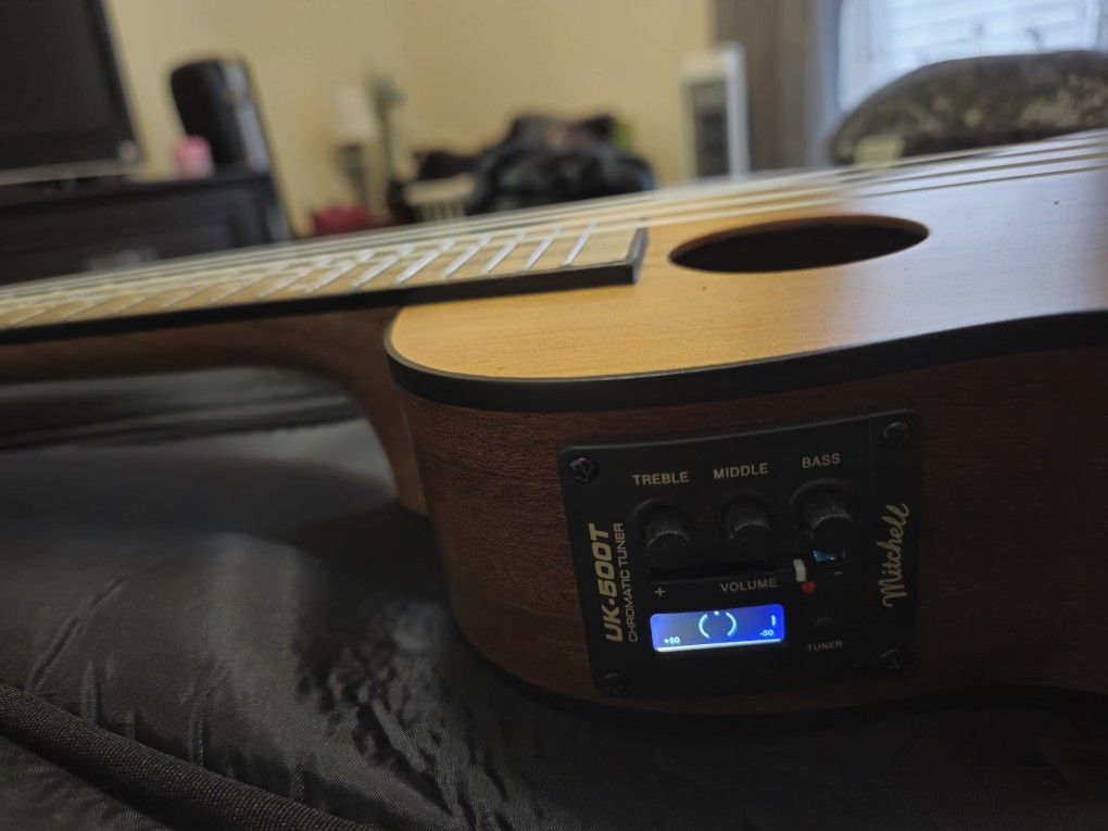 Mitchell Ukulele