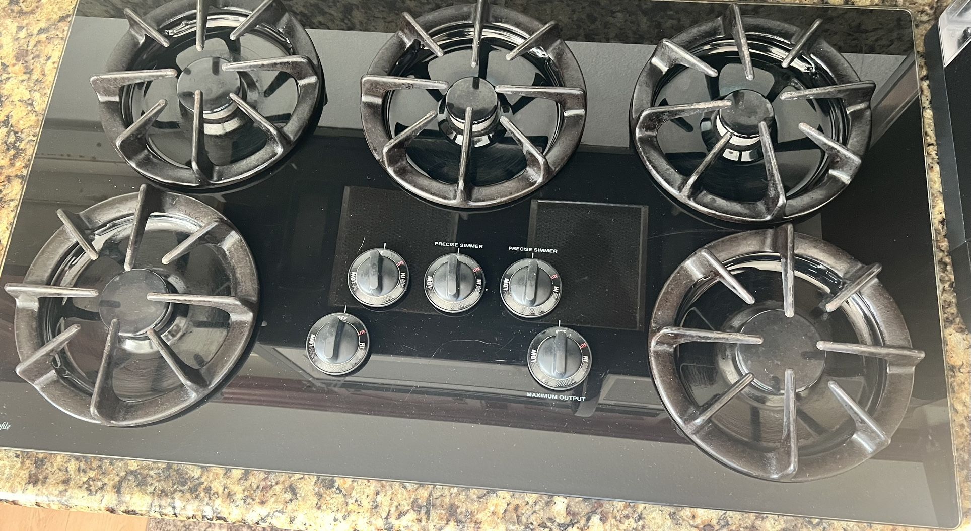 Great condition Used Cooktop GE Profile