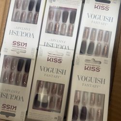 Brand New Press On Nails