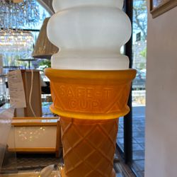 Ice cream Light