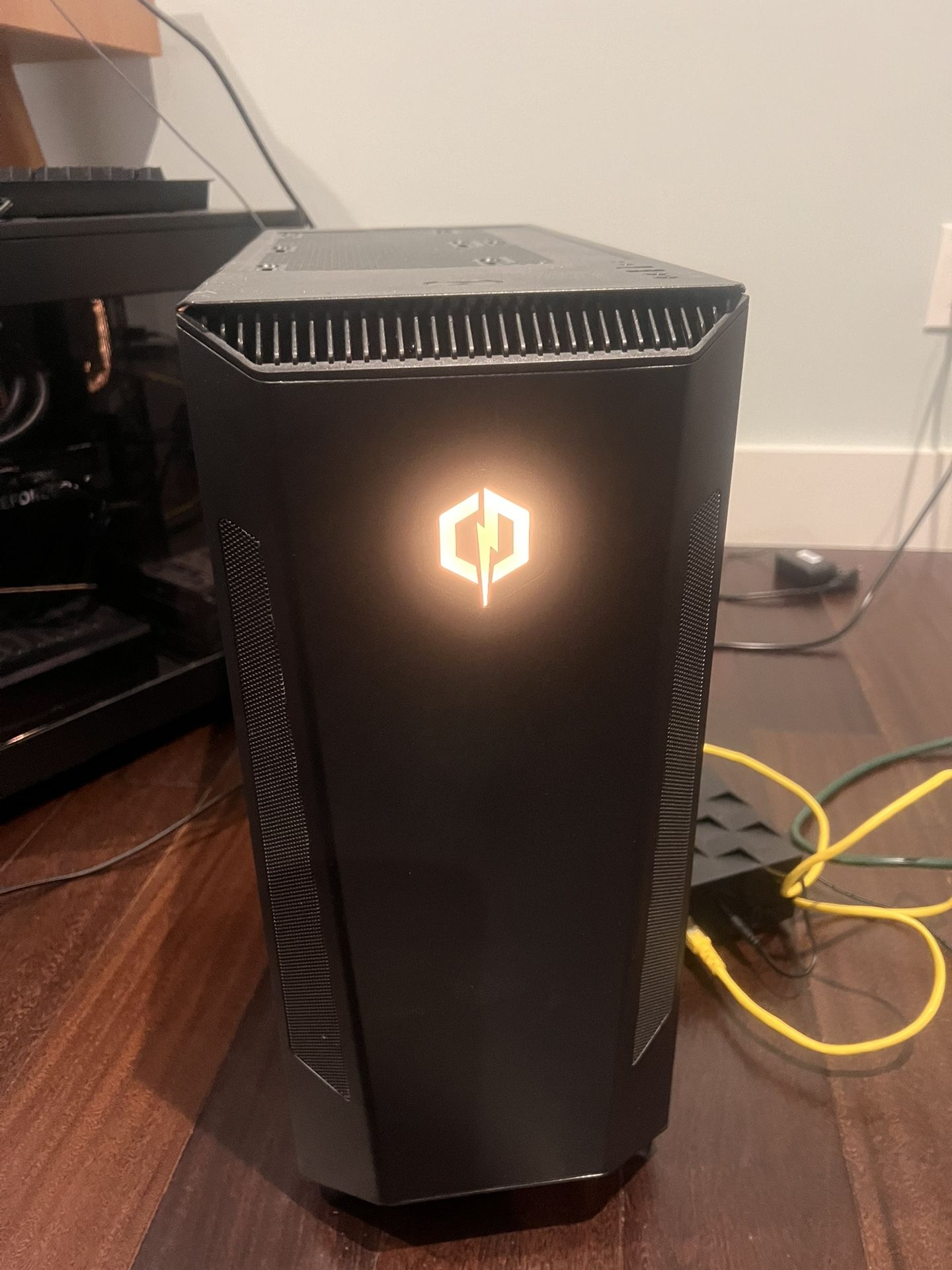 CyberPower PC w/ keyboard And Mouse