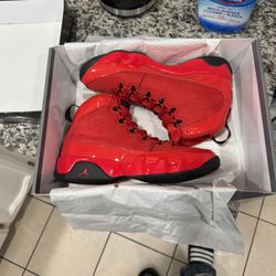 Jordan 9 Retro Chile Red Size 10.5