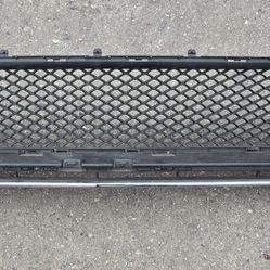2020 2021 2022 2023 MERCEDES BENZ C300 FRONT BUMPER LOWER GRILL