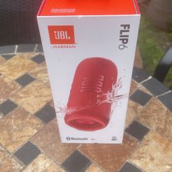 JBL Flip 6 Portable Bluetooth Speaker 