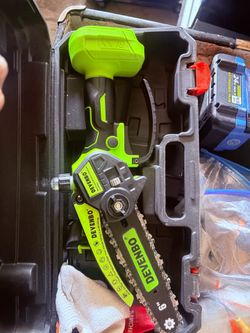 DEVENBO 6-Inch Mini Cordless Chainsaw