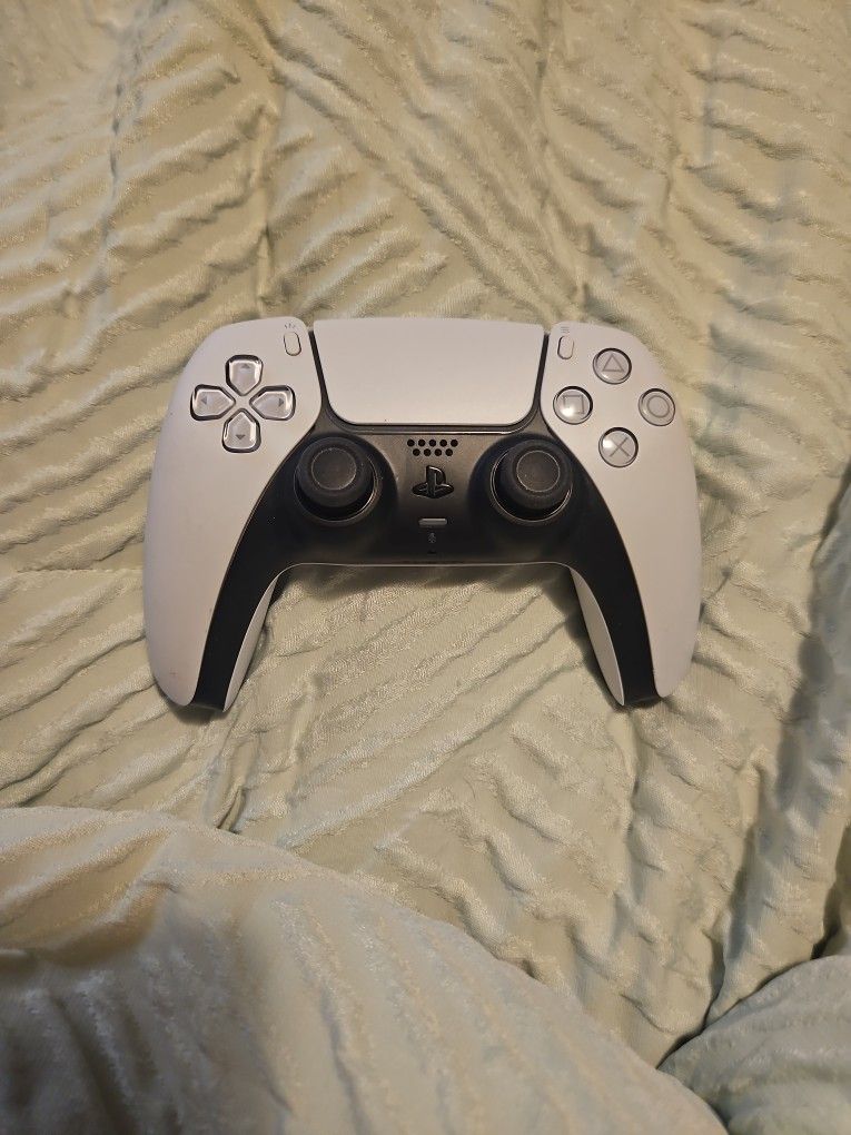 PS5 Controller