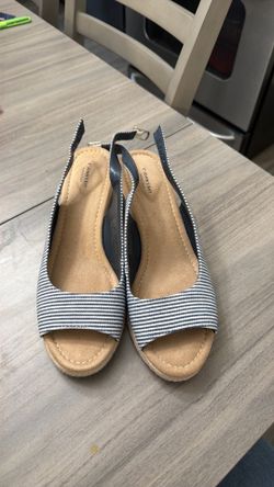Size 9 womens shoes