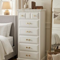 Bassett White Solid Wood Dresser