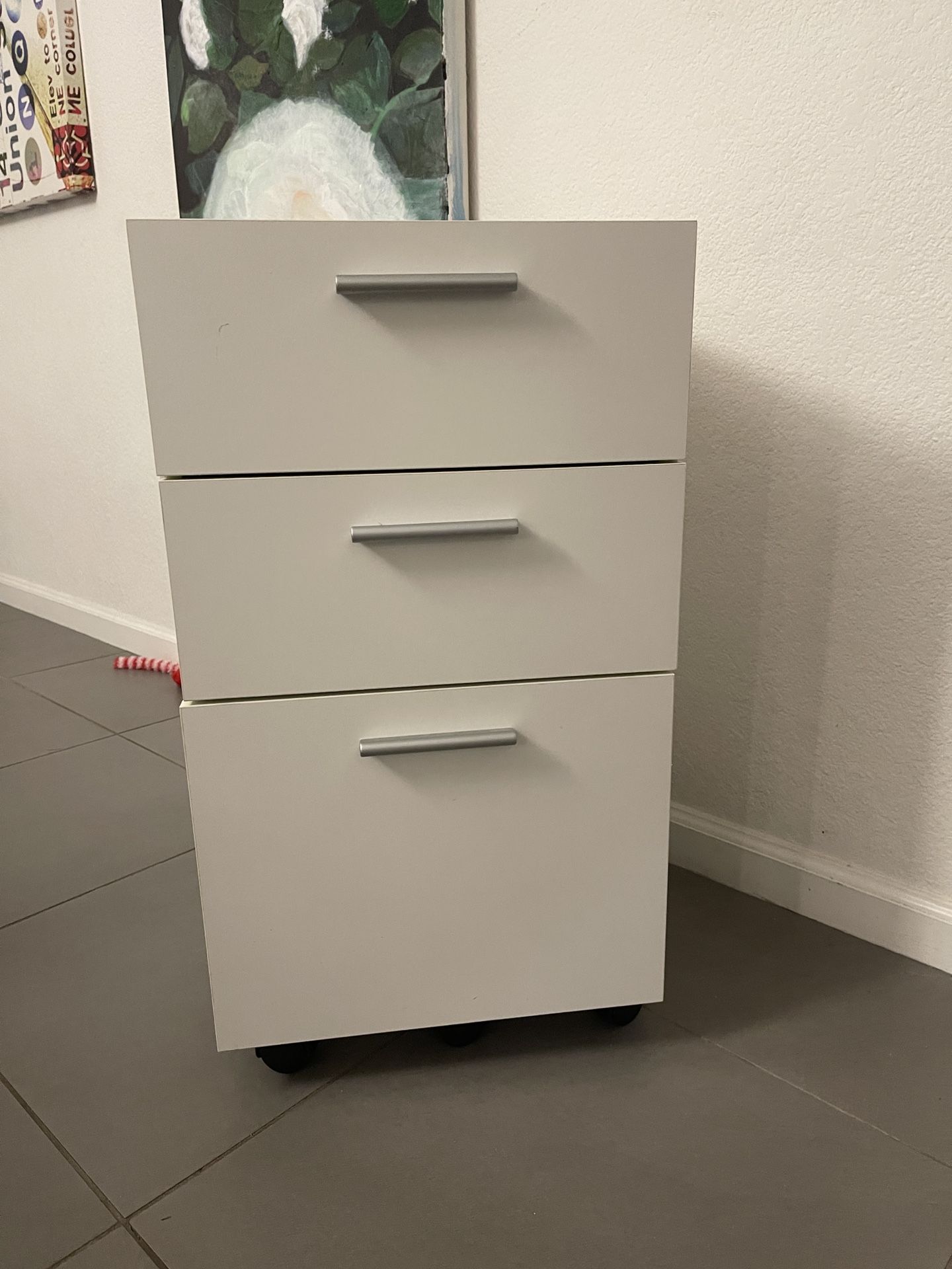 White Dresser