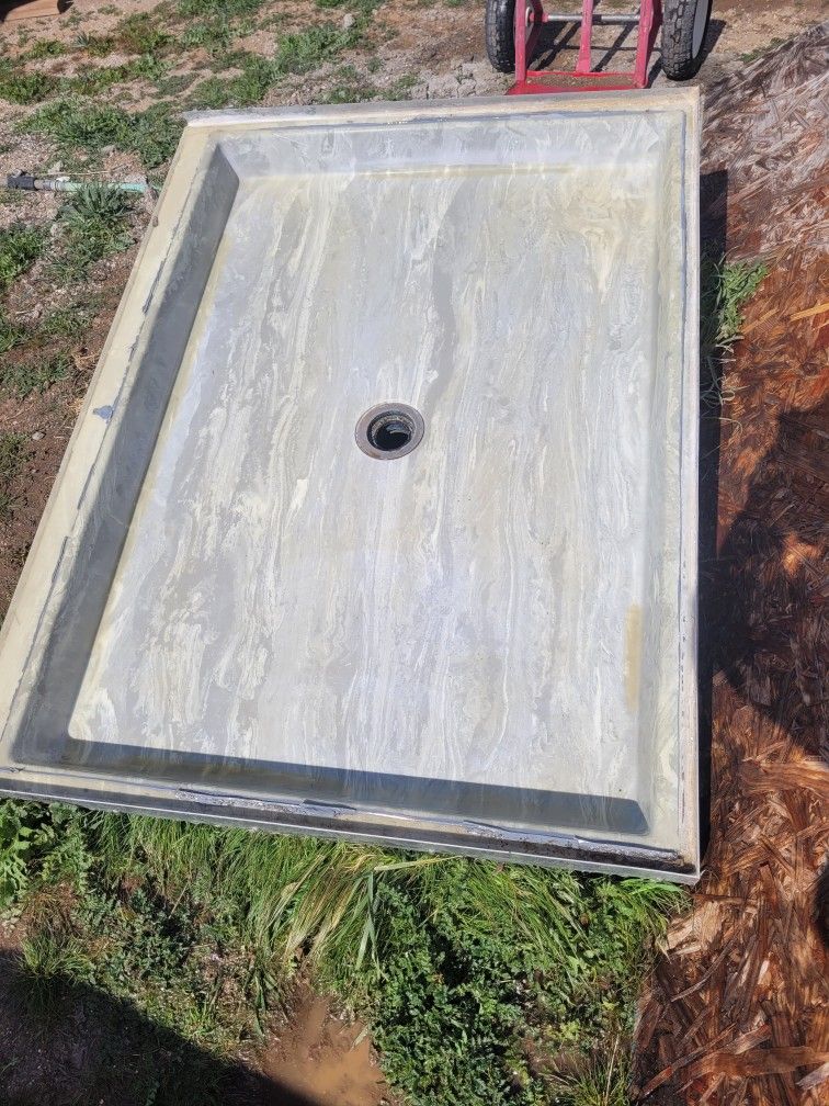 Pen Shawer De Marbol