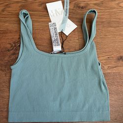 New with tag Zara women cropped ribbed top size XS-S