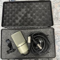 MXL Condenser Microphone 