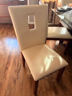 Dining table with 6 chairs