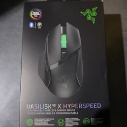 Razer Basilisk V3 X HyperSpeed Customizable Wireless Gaming MouseRazer Basilisk V3 X HyperSpeed Customizable Wireless Gaming Mouse