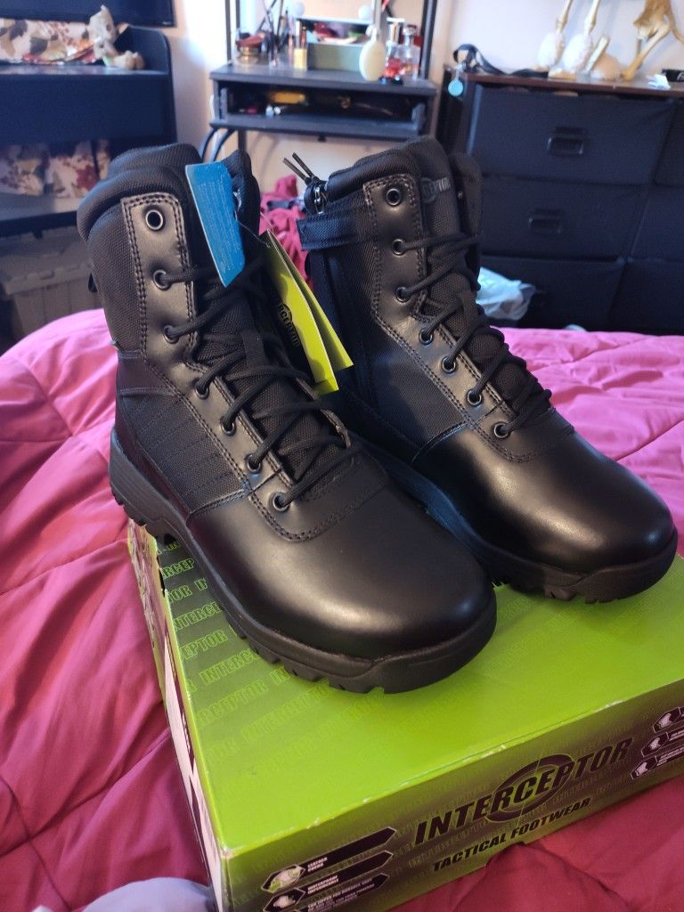 JARRET Boots