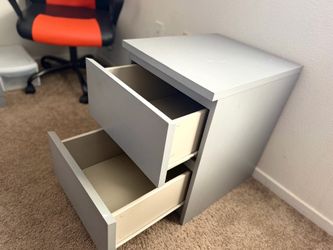 Nightstand dresser