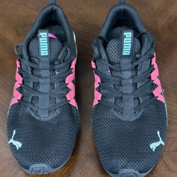 Puma Riaze Prowl Women Running Shoes Size 8