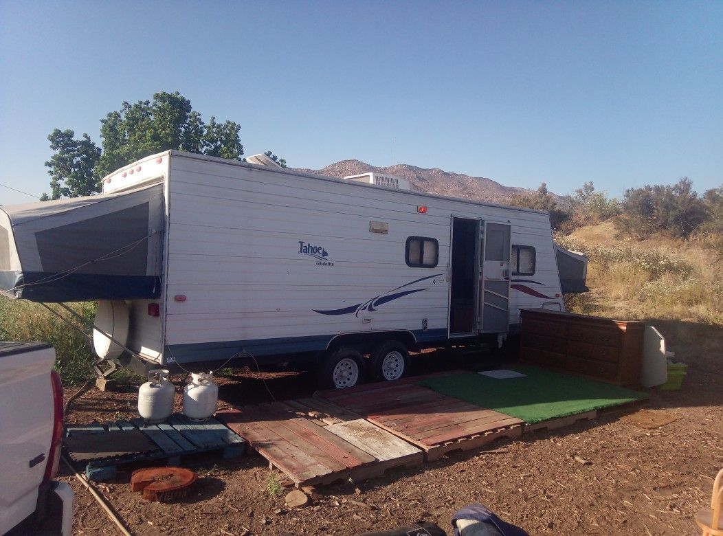 Camper trailer, Tahoe gladlite dt23