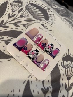 press on nails