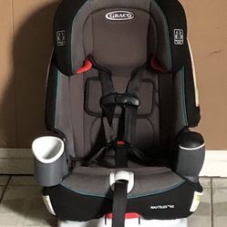 LIKE NEW GRACO NAUTILUS CONVERTIBLE CAR SEAT 3 IN 1