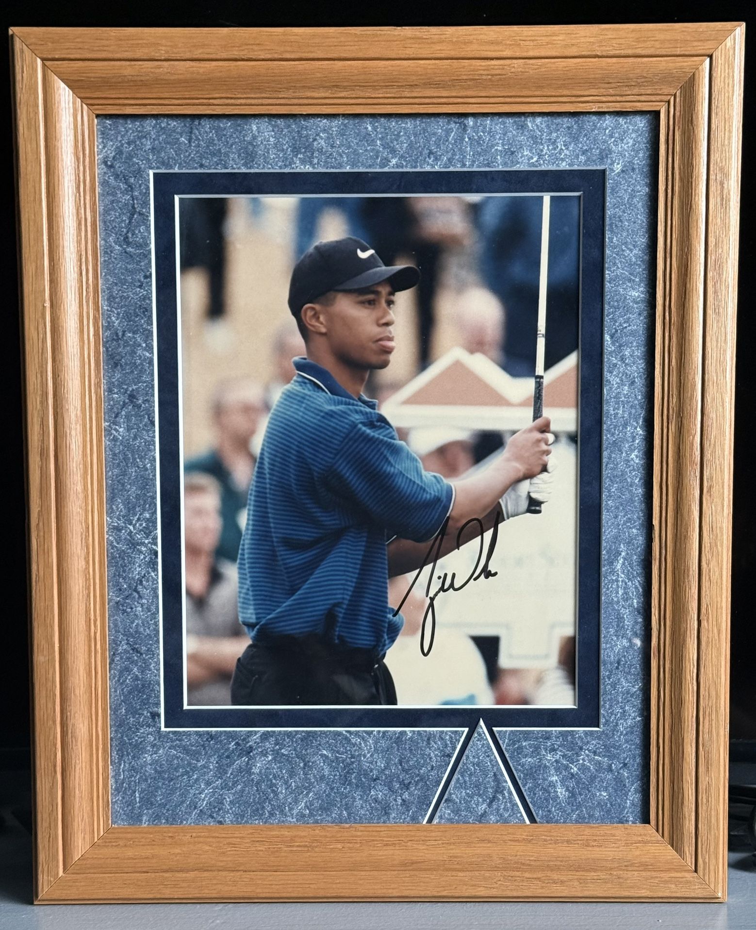 Tiger Woods Framed Photo.