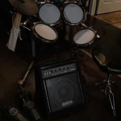 Simmons Electric Drum Set, Everything You Need