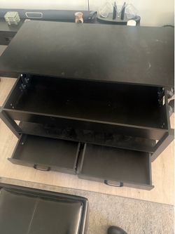 Coffee Table with Lift