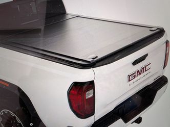 14-26 Chevy Colorado retractable hard tonneau cover