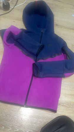 Nike Tech Give Offers 