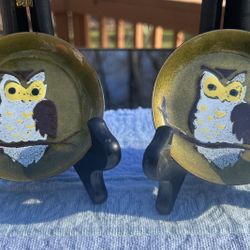Set of 2 VTG Bovano of Cheshire owl on a branch dishes