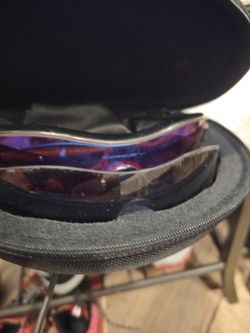 Oakley Wrap Around Sunglasses w/ Extra Lenses – Sport Style