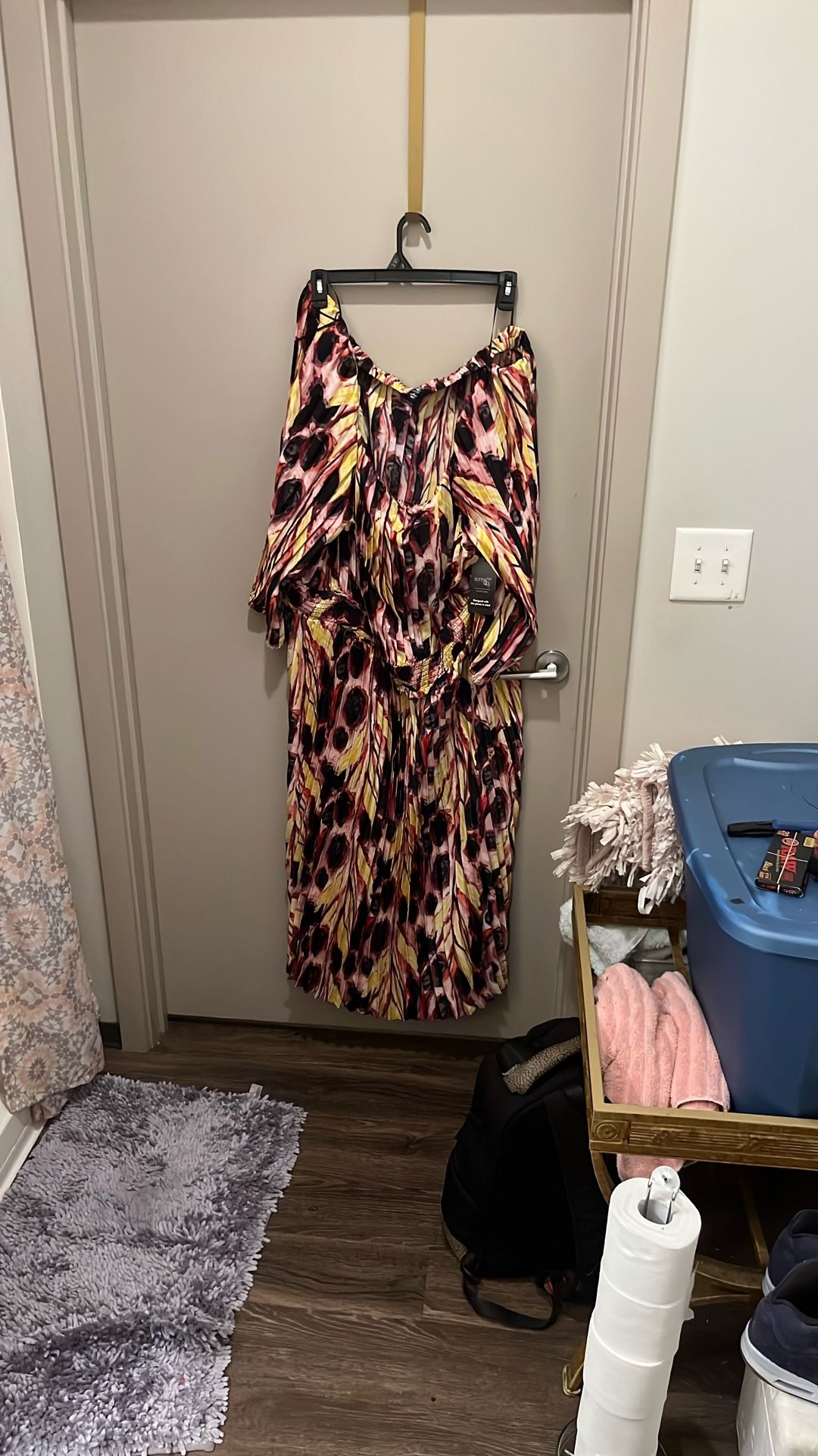 4x Colorful Dress