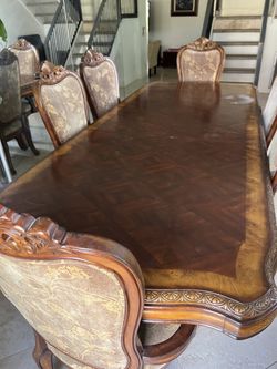 Dinning Room Table ( Real Italian )