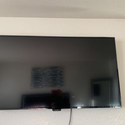Rocku Smart Tv / Vizio Sounds Bar & Woofer