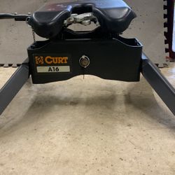 Curt A16 Fifth Wheel Hitch