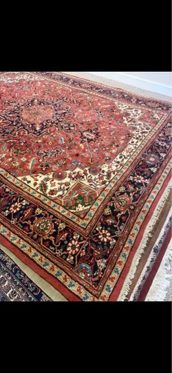 9x12 Persian Heriz rug (handmade)