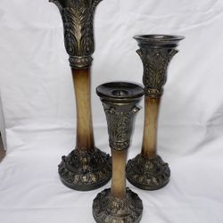 Set of 3 Antique Goldtone Metal & Marbleized Pillar Candlestick Candle Holders Acanthus Leaf Design