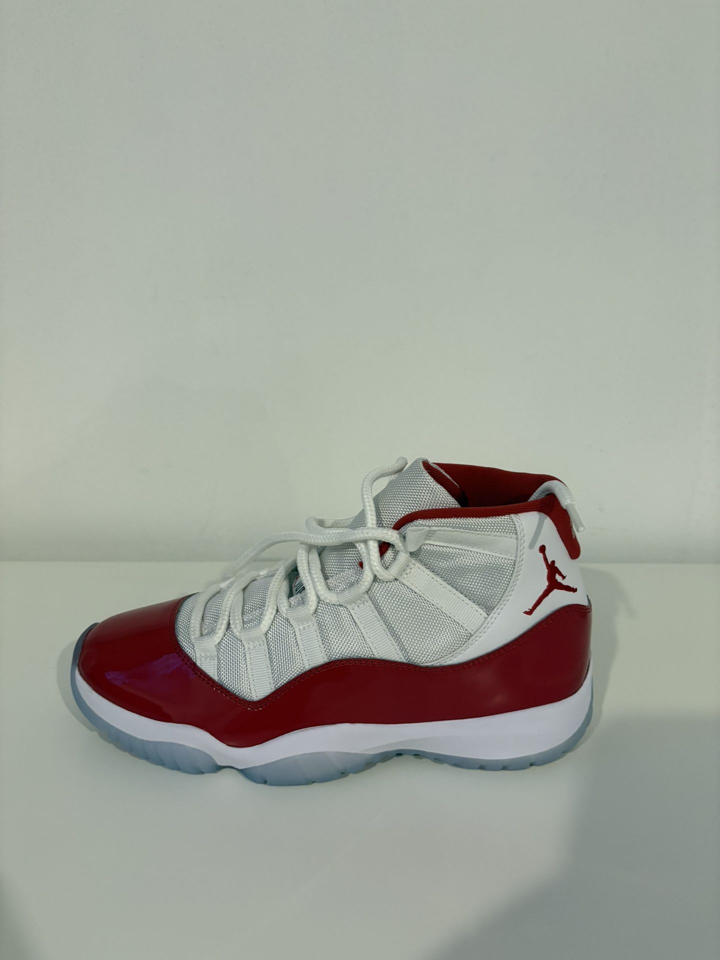 Jordan Retro 11 Cherry